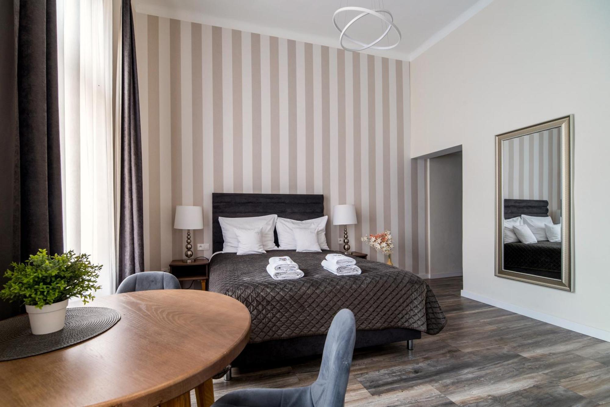 Be Happy Apartments Краков Экстерьер фото
